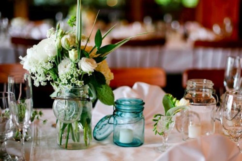 mason-jar-centerpieces-orchardcovephoto-590hw031510